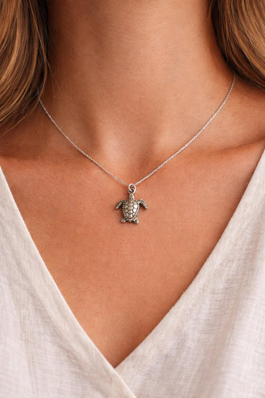 Antique Silver Sea Turtle Necklace – Minimal Coastal Everyday Jewelry