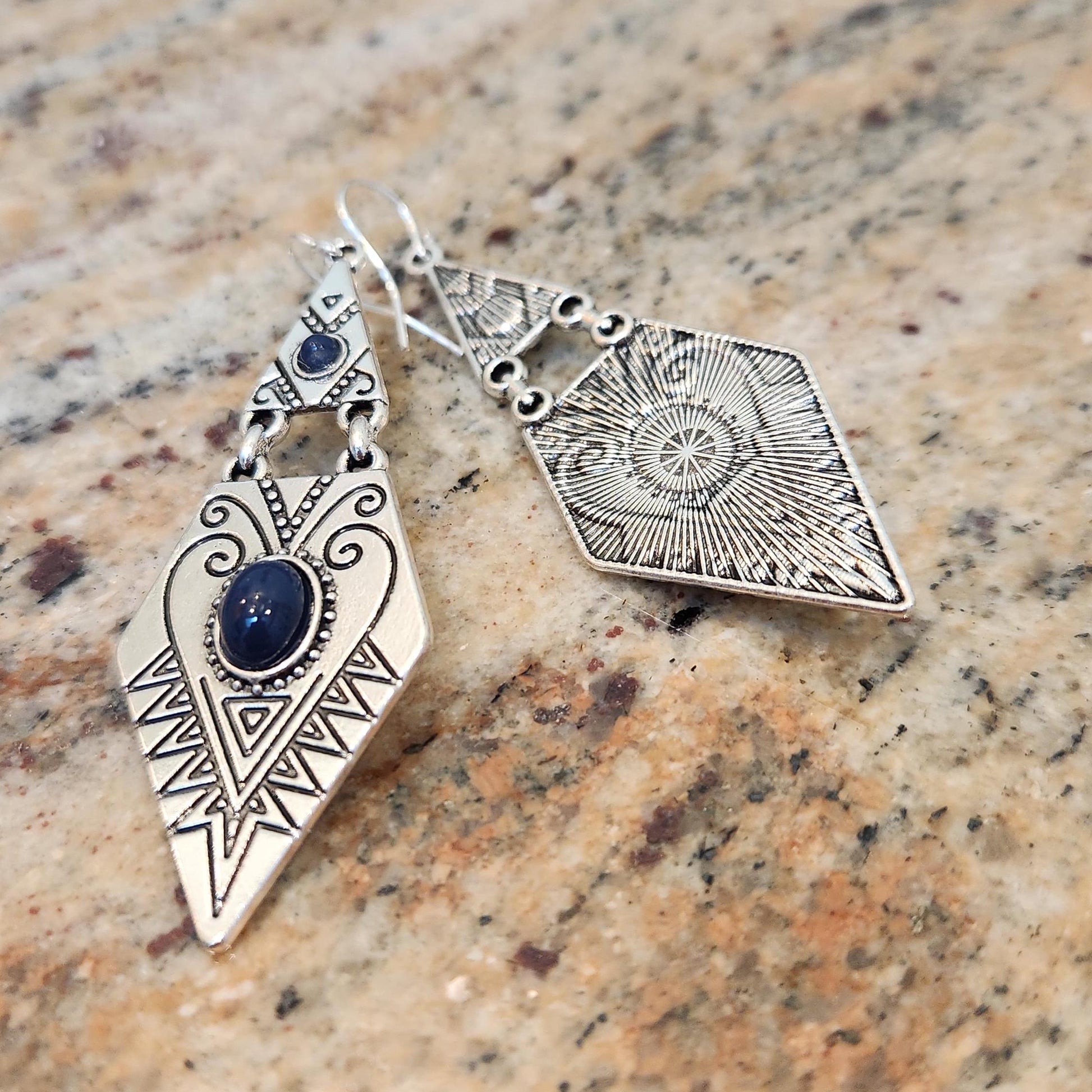 Western Heart Earrings - Rustic Silver Drop Jewelry Gift for Her