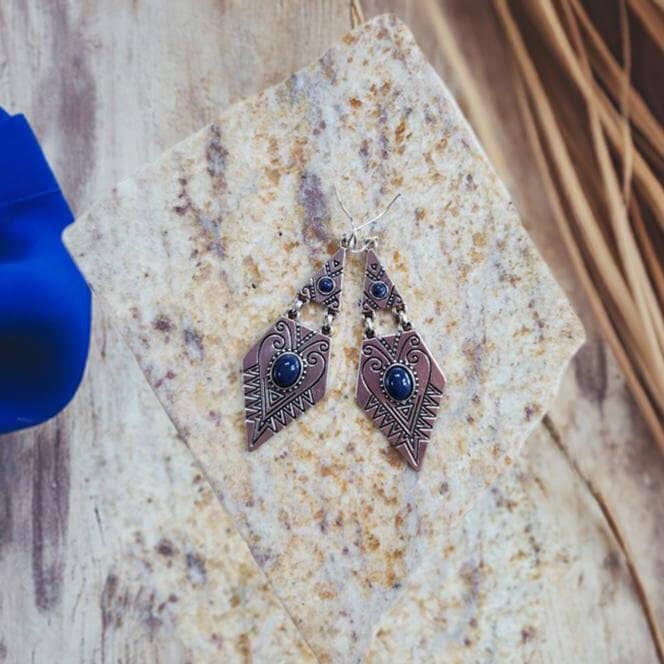Western Heart Earrings - Rustic Silver Drop Jewelry Gift for Her
